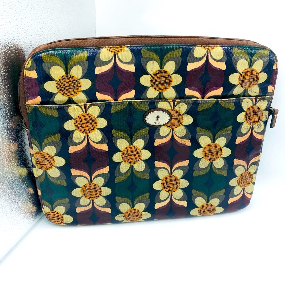 FOSSIL VINTAGE TABLET COVER